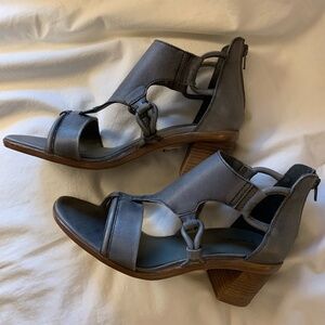 gimmicks by BKE 'Emmy' gray leather stacked heel sandal